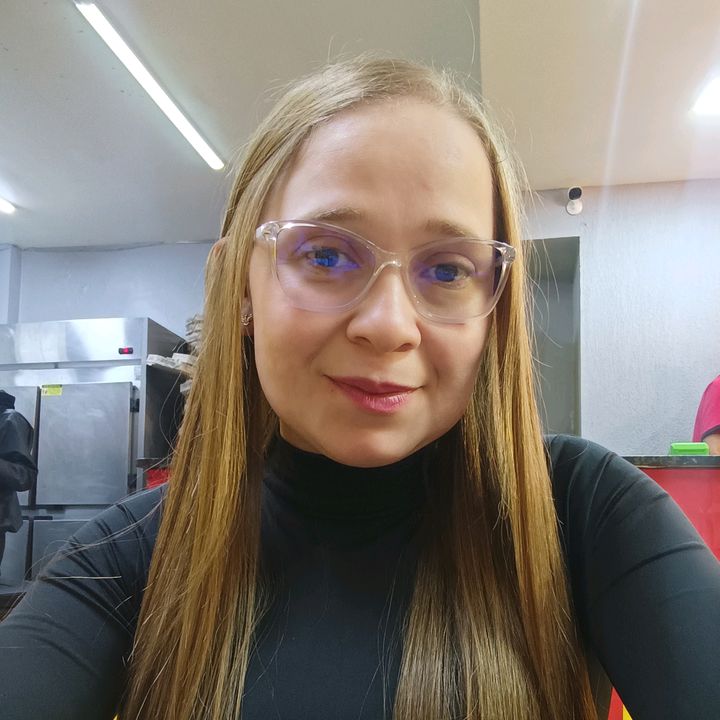 Naylla Menezes