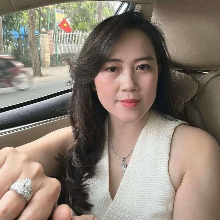 tuyết trần