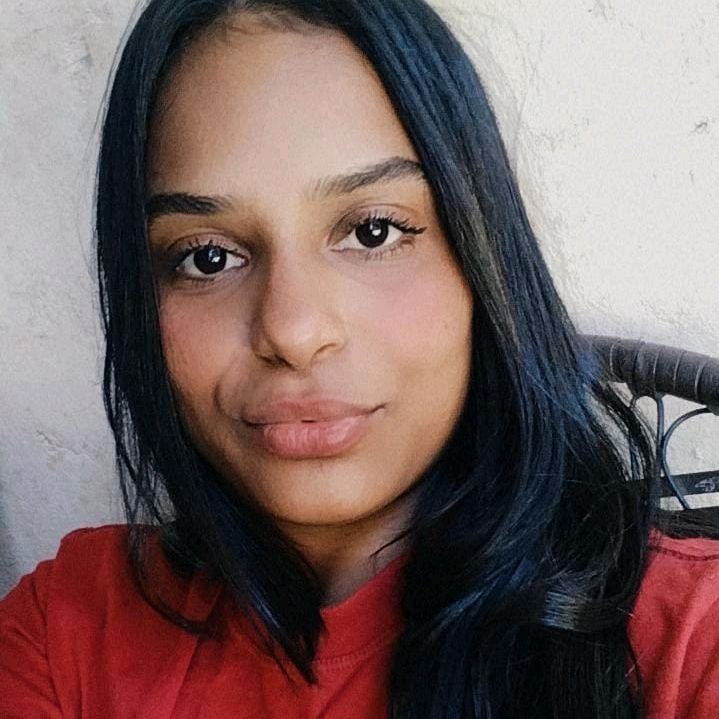 Amanda Carvalho