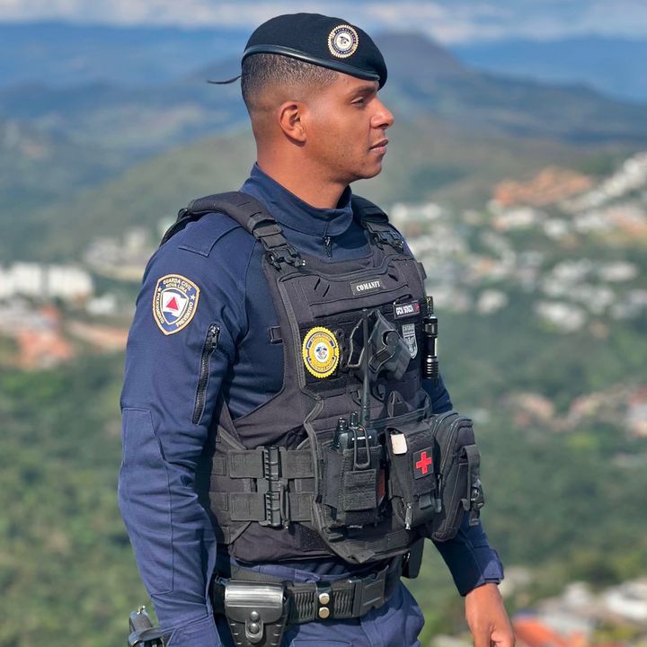 DE SOUZA