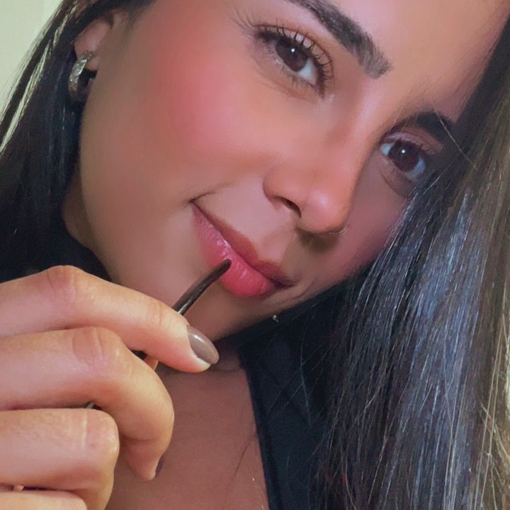 Bella