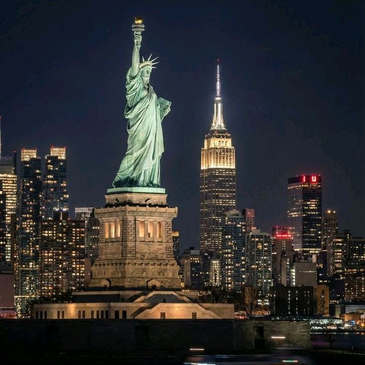 New York Living USA🗽