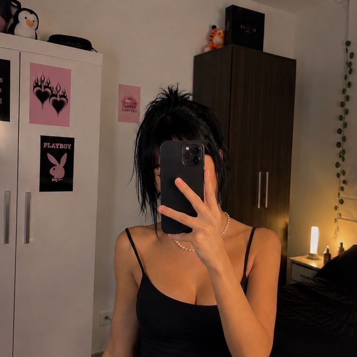 𝔏𝔦𝔳_𝔇𝔞𝔦𝔩𝔶𝔶