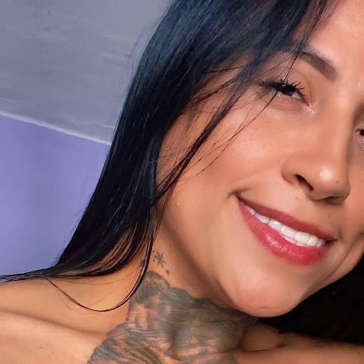 Clips mulata Rendon 🪗🙈