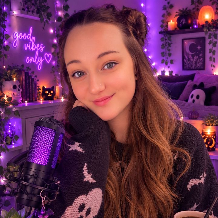 Christina🌻𝕋𝕋𝕊