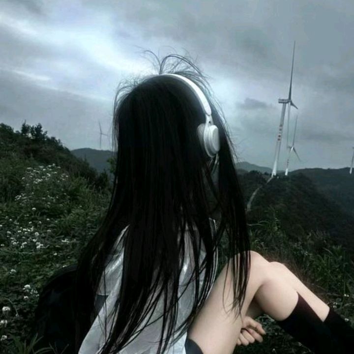୨୧ 𝑬𝒊𝒍𝒂𝒏 ˚₊‧