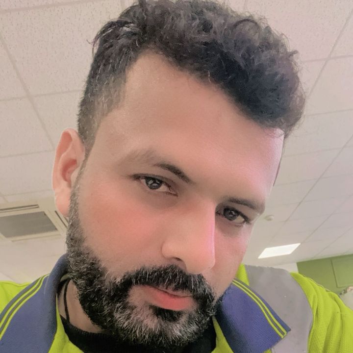 مہر عمر فاروق لک