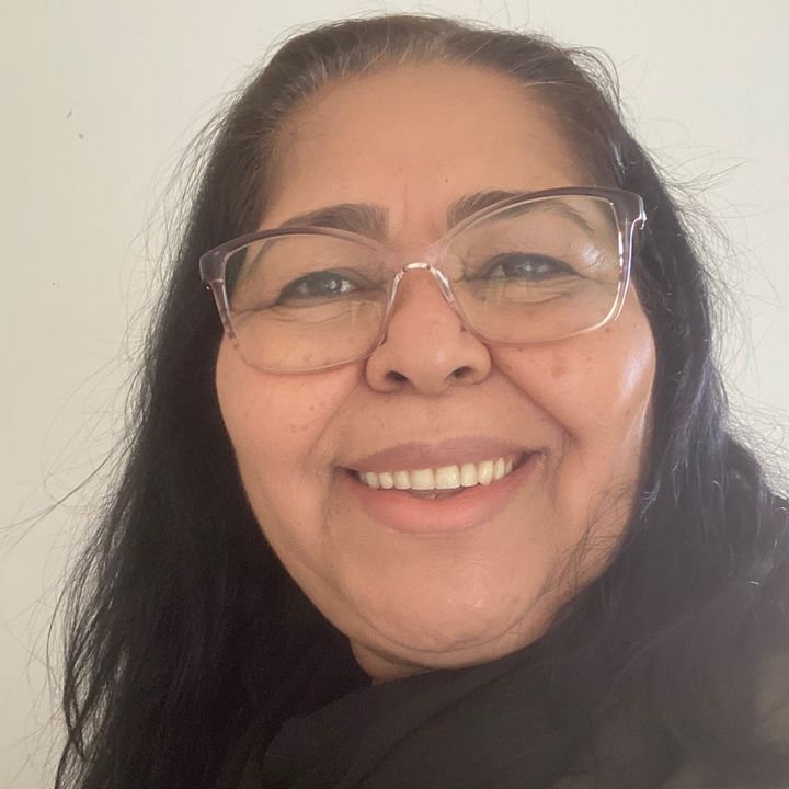 Helen Recomenda