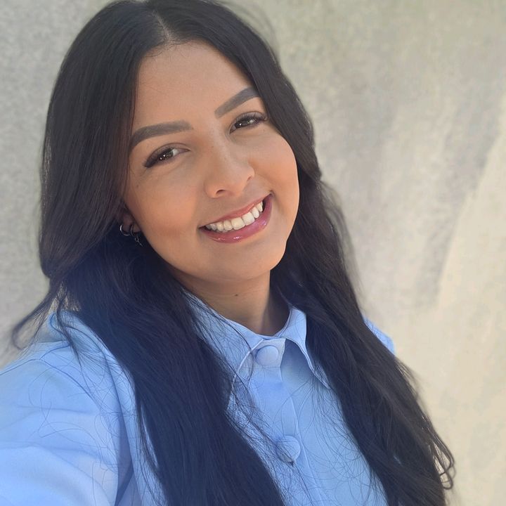 Thais Indica