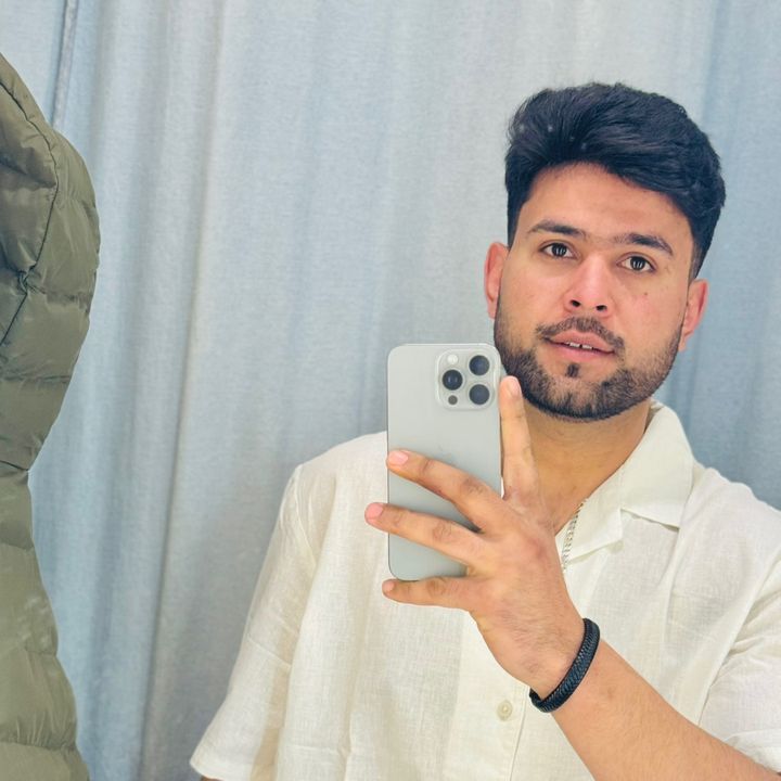 Kami_mehar879