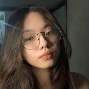 NadmiraZ_