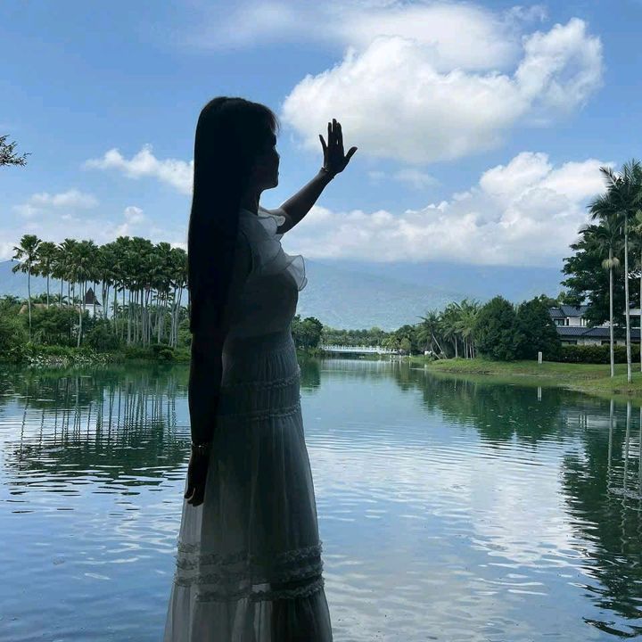 Review chân thật