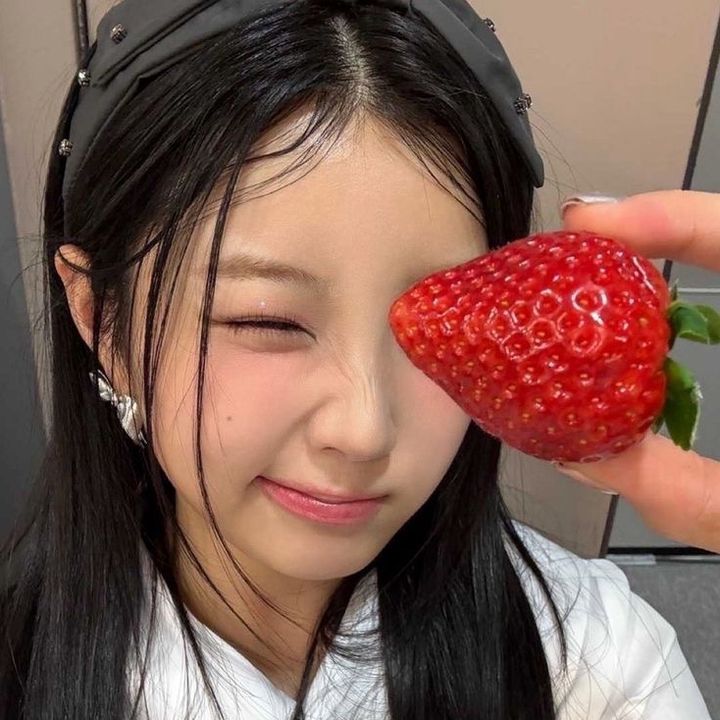 ✨Wonhee’s_bRoKeN-LiGhTsTiCk✨