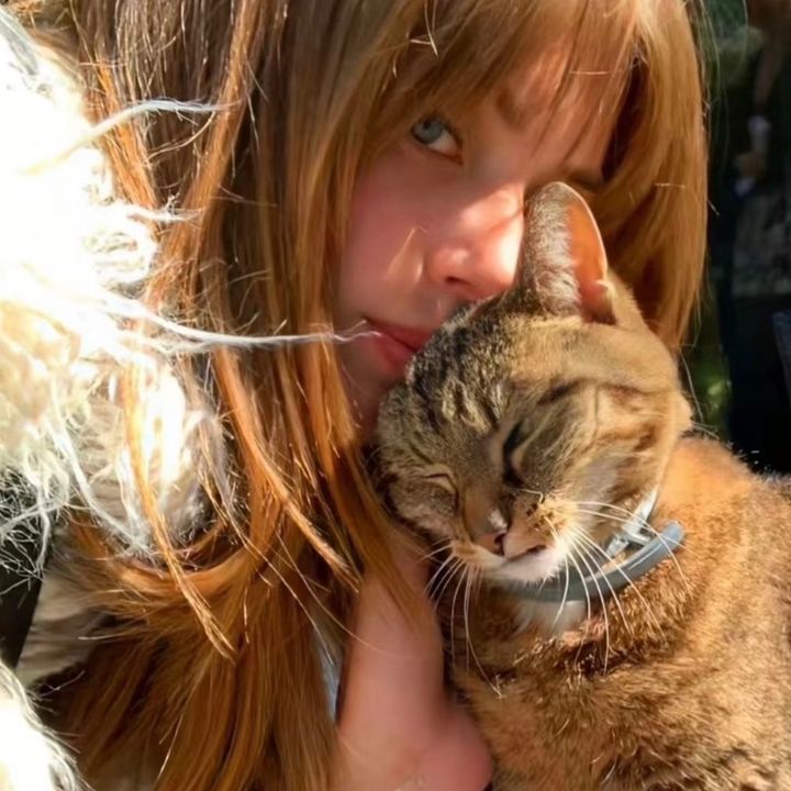 Mia