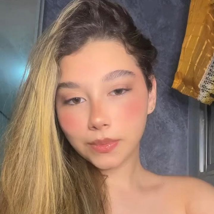 liviaaacha10