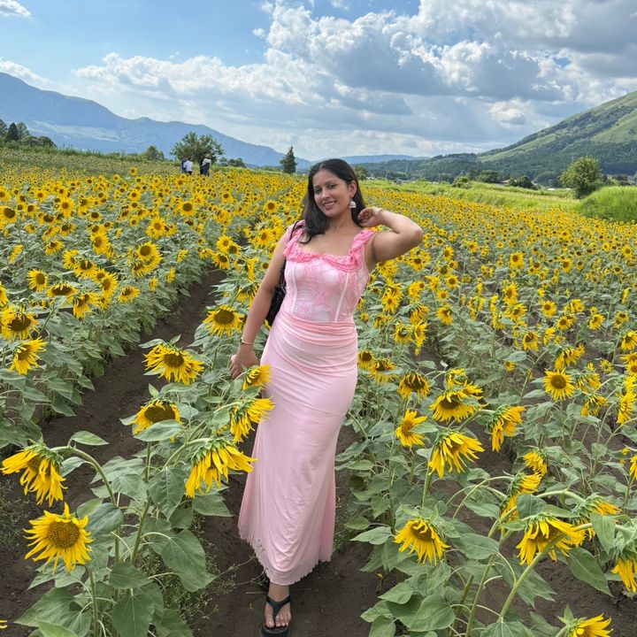 Reshma🏇🏻