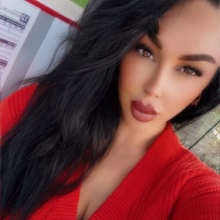 Madame.C 🌺🐚