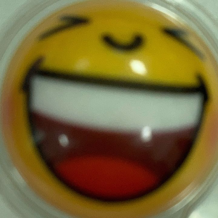 Yeellow