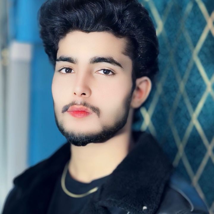 Ahsaan—Awan🙈