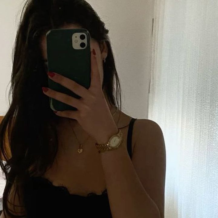 Martina Pérez 🌸🤨🌷