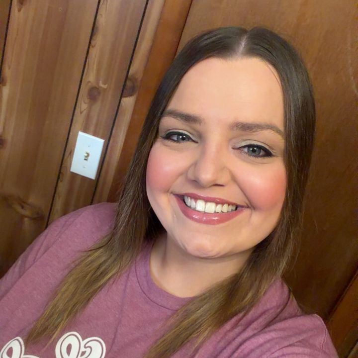 Casey Lopez | SAHM💜 | TTS🛍️
