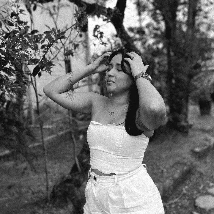 Lari Pinheiro