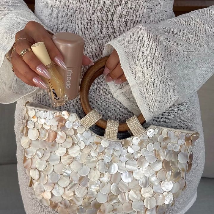 carla.riviera