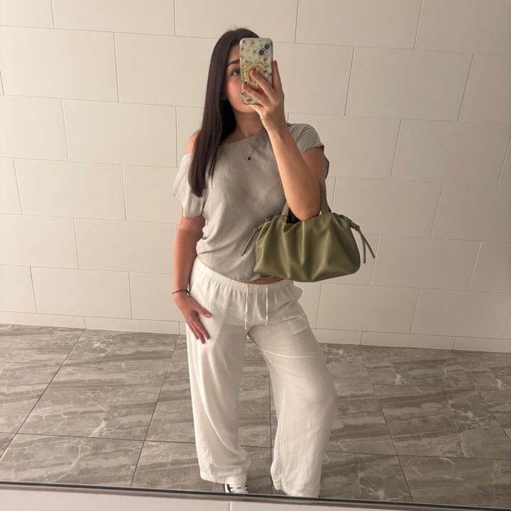 Yeli✨ | UGC