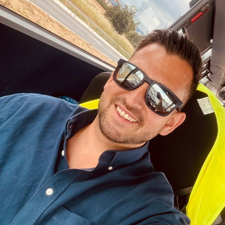 Fahrlehrer_Benny
