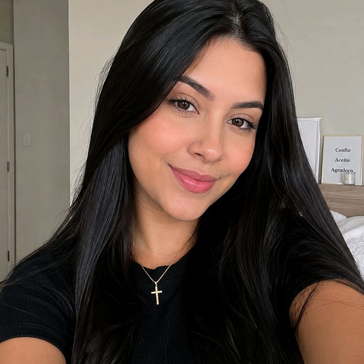 Lívia campos