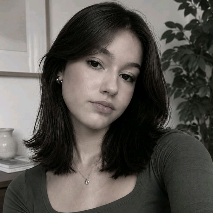 Bia Moreira | Indica