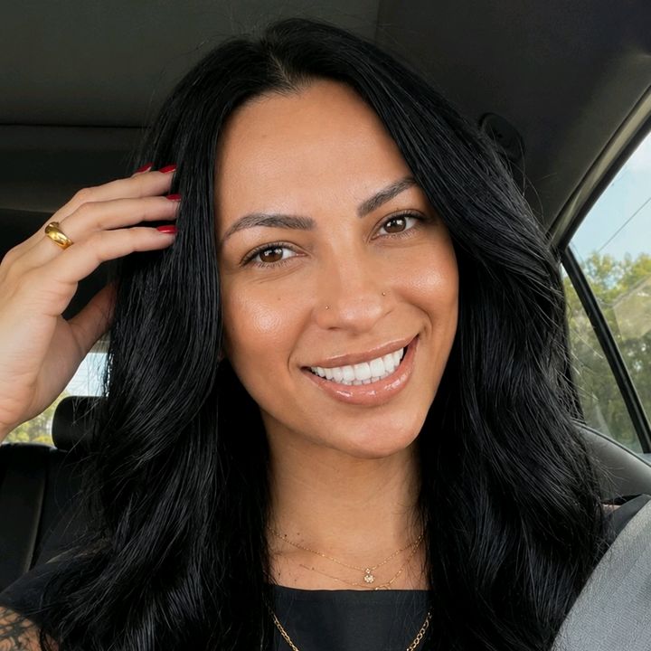 Mayra Alves | Creator