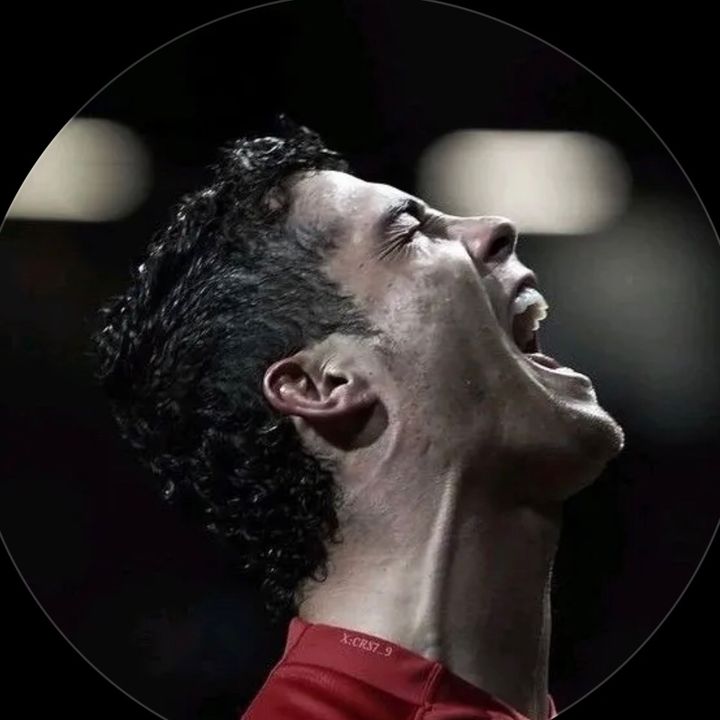 RONALDO CR7 🇵🇹