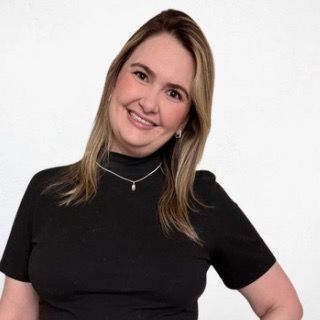 Renata Assunção