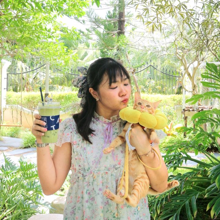 ครูบุณที่เลี้ยงแมวส้มชื่ออูด้ง