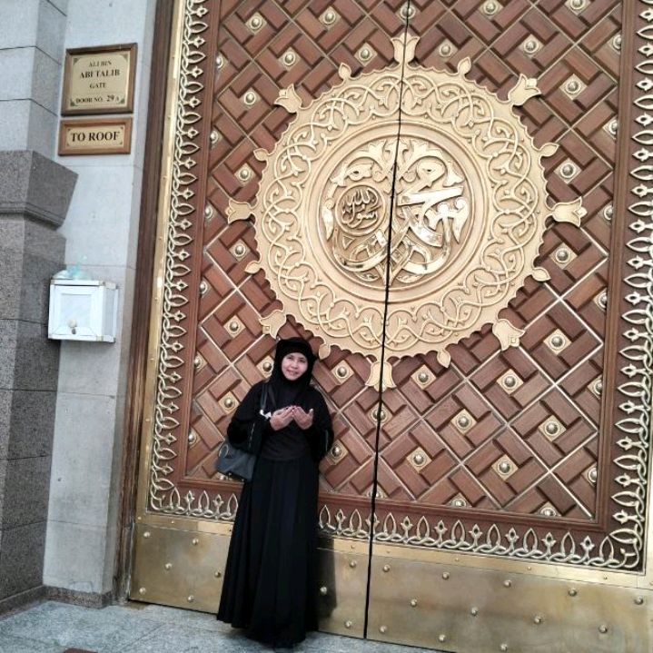 Hjh Aida