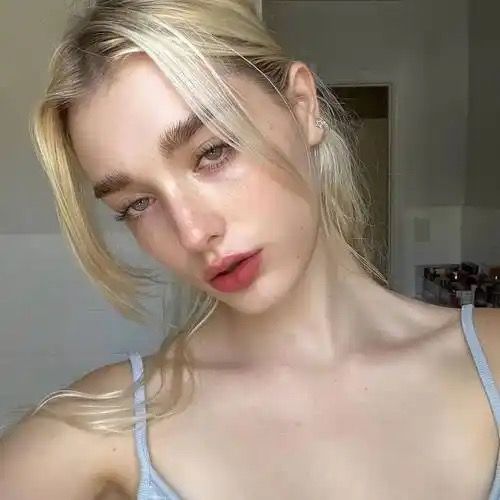 78fhue7