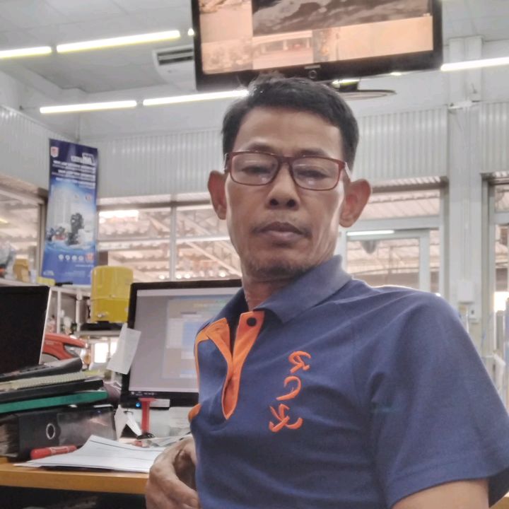 วิวัฒน์ อะไหล่เกษตร