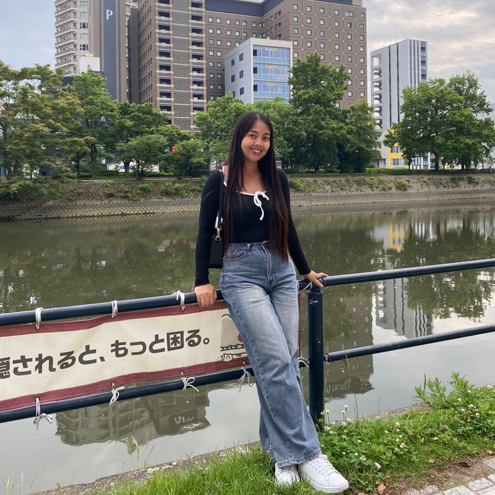 エラ🇵🇭🇯🇵