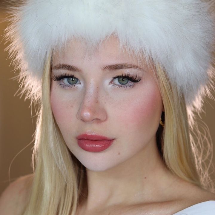 Aline Indica