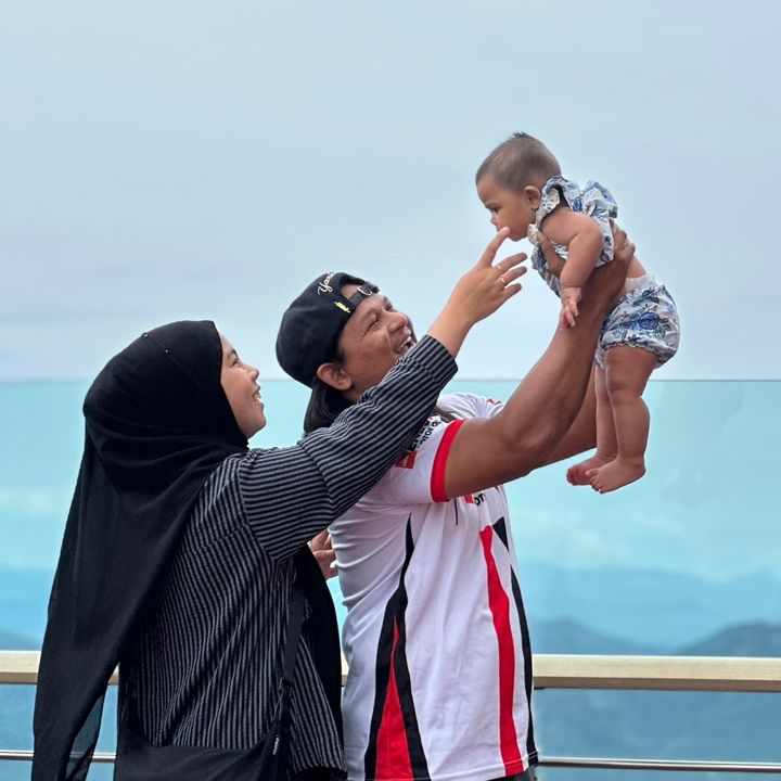 Mama Adel