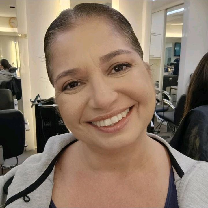 Suzi Soares