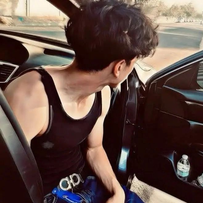 💔ناشناس🇬🇧