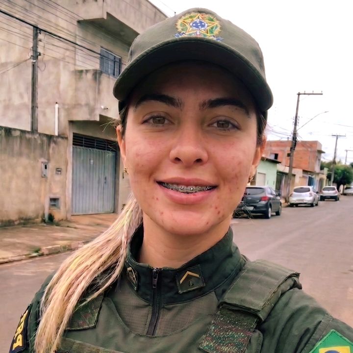 Laura Monteiro | PRF