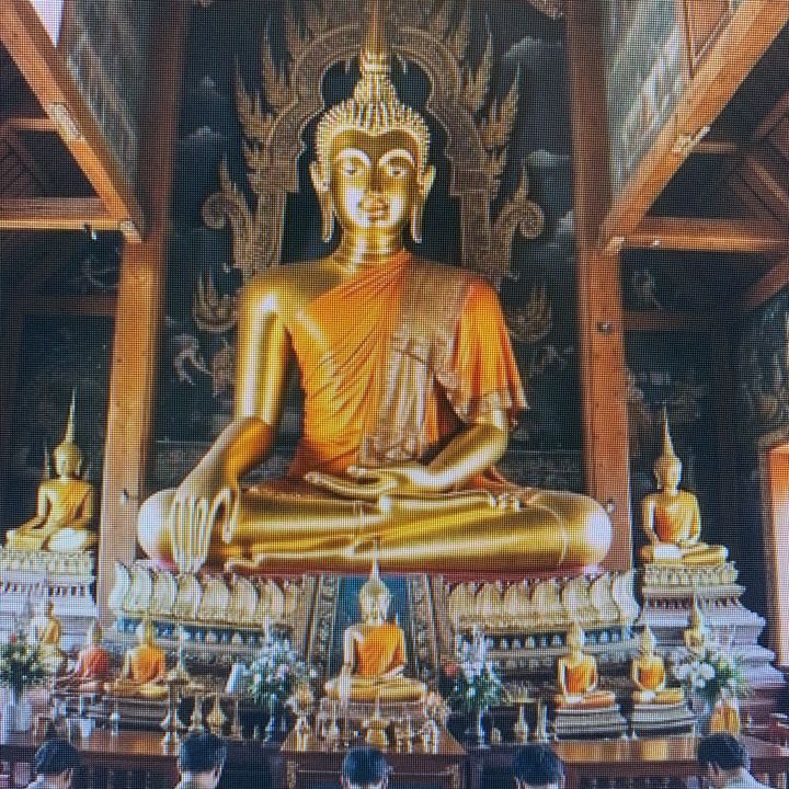 Luang6