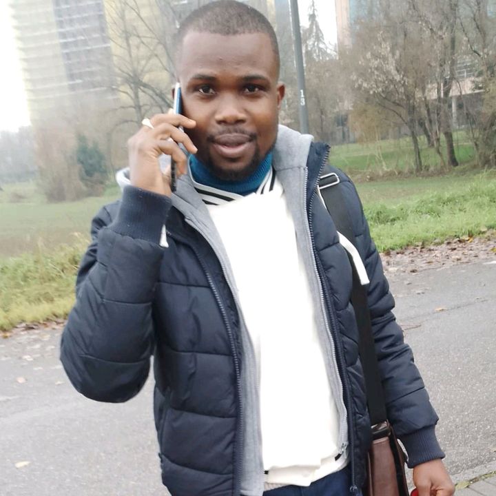 La main qui demande