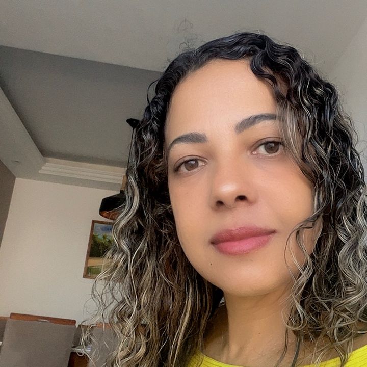Elaine Por aqui