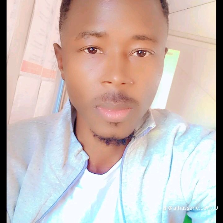 conté🇬🇳🇬🇳🇭🇰🇮🇹🇮🇹