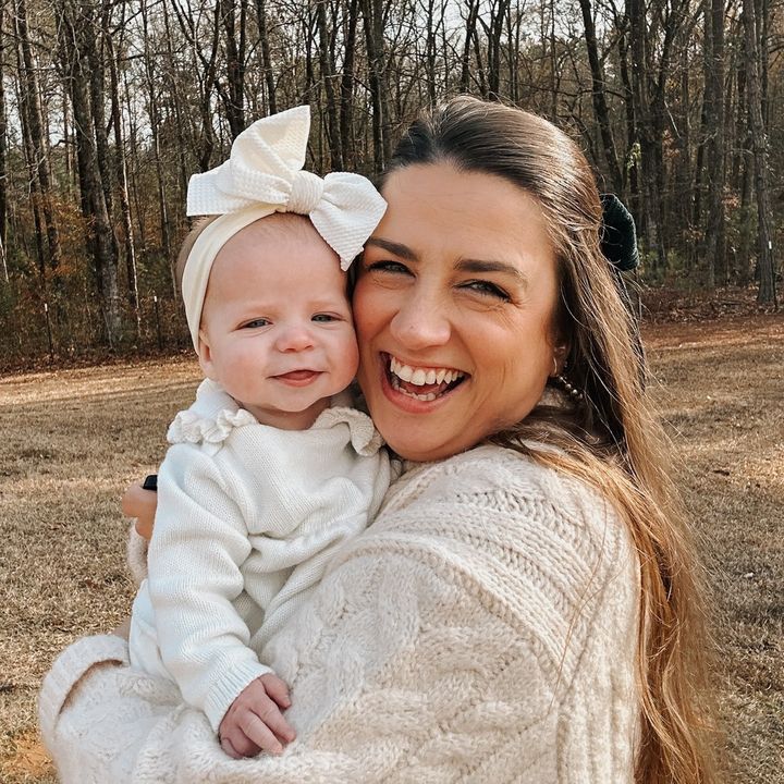 Shelbie | WFHM + Lifestyle