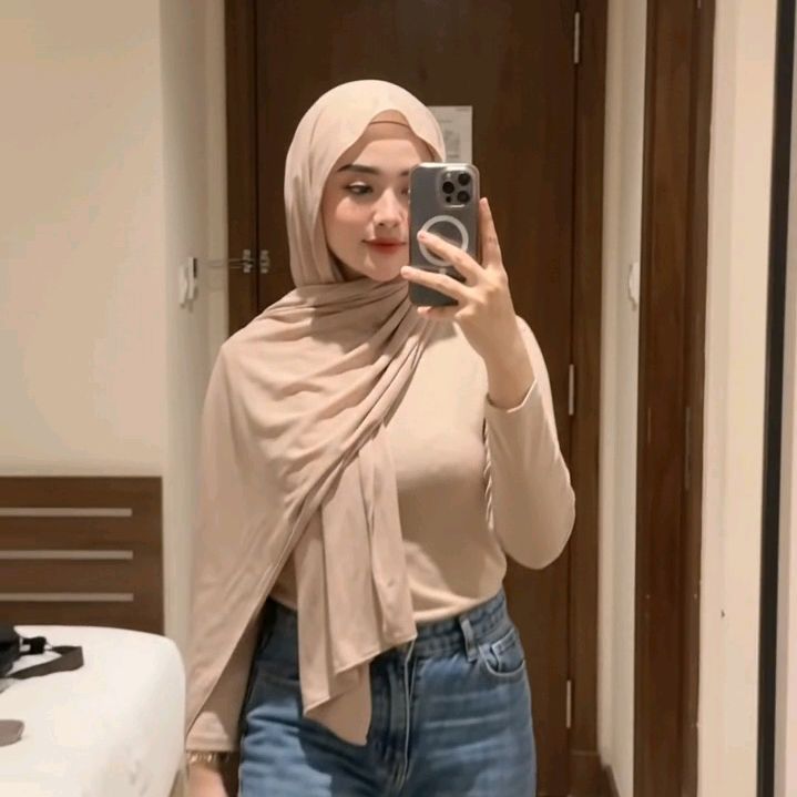 Yuni_Sabilla